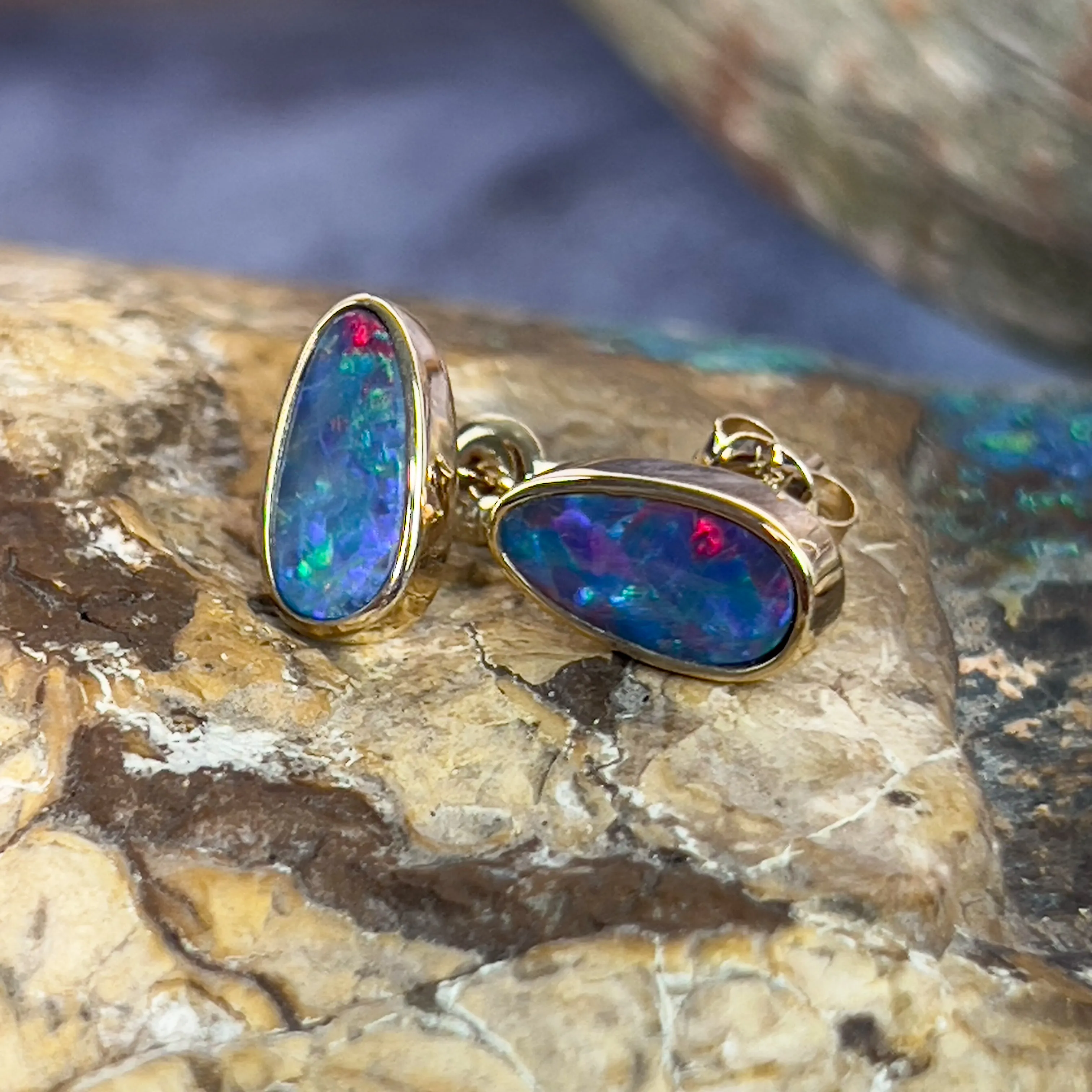 14kt long oval freeform Opal doublet studs