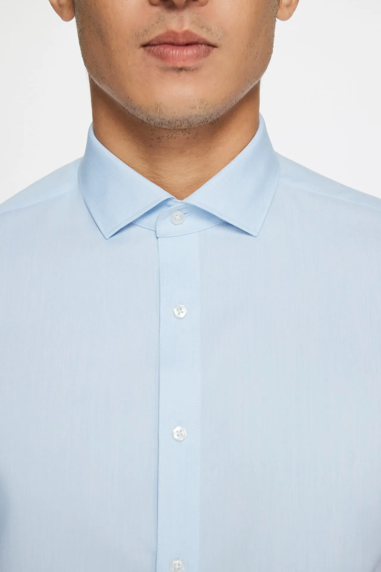 Dry Sweat-Wicking  Polyester Poplin 
Dress Shirt