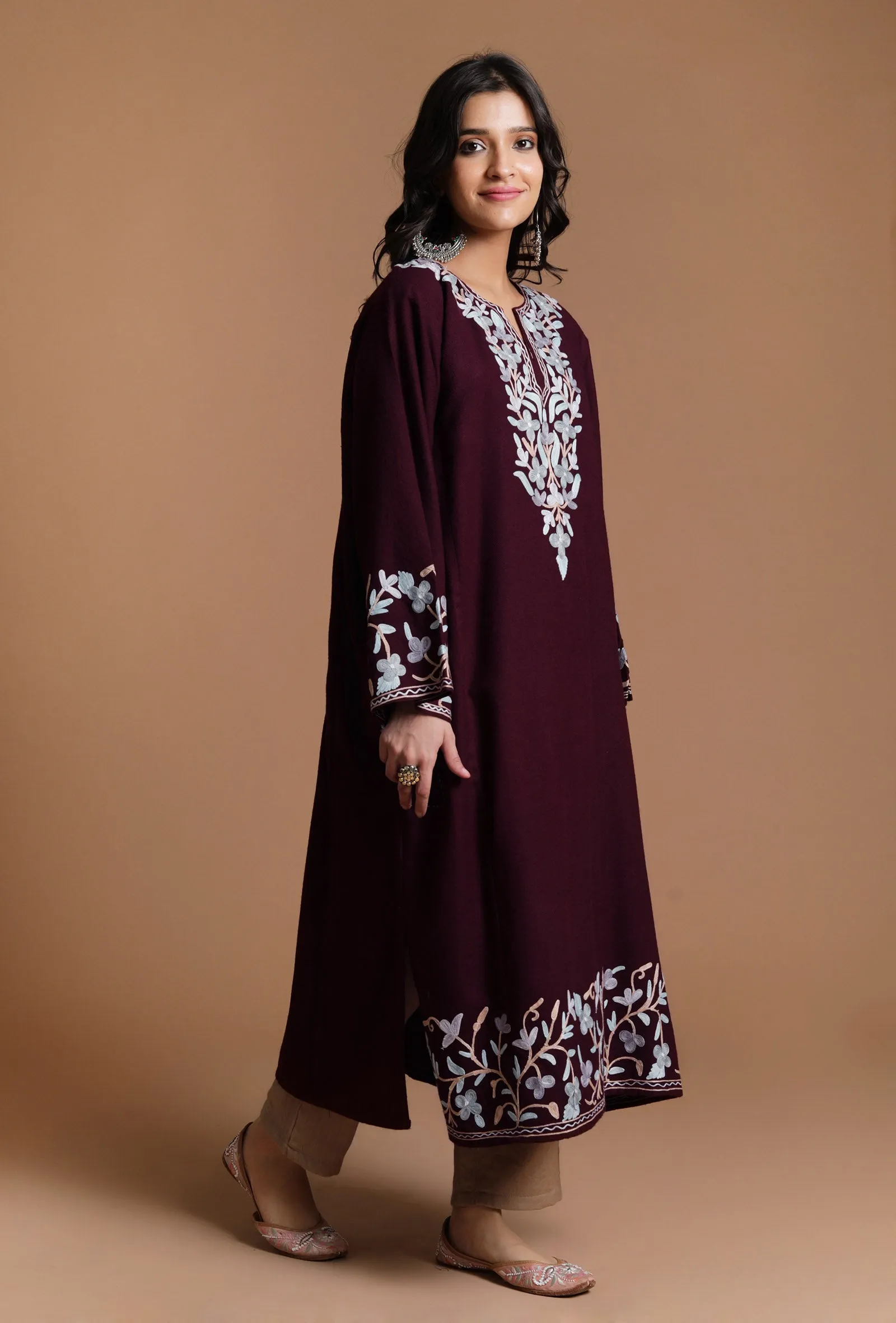 Gondola Aari Embroidered Kashmiri Phiran-Free Size