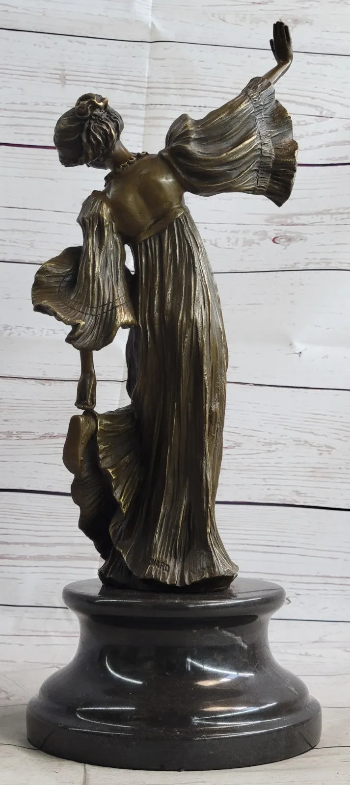 Statue Sculpture Victory Woman Art Deco Style Art Nouveau Style Solid bronze Gift