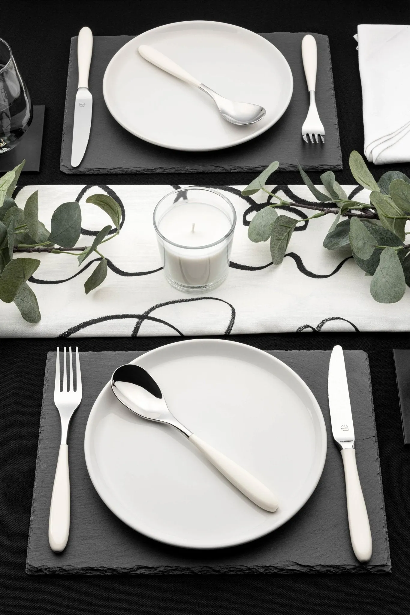 Yin & Yang White 84 Piece Cutlery Set